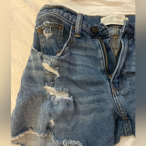 Two pair of jeans shorts - Picture 11 of 13